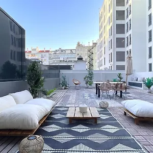 Apartment Casa Boma - Brighting With Spacious Terrace - Alvalade Iii, Lisbon
